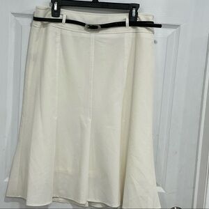 Larry Levine Cream A-Line Skirt with Belt